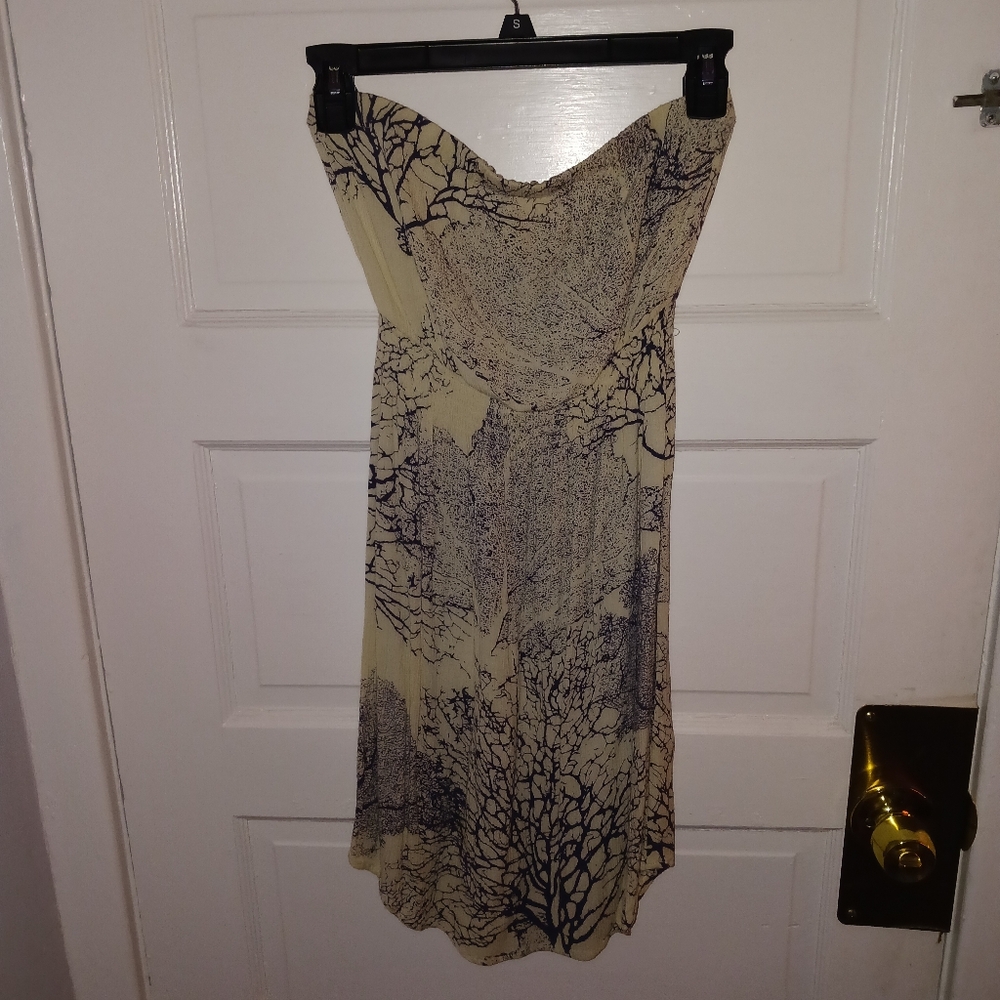 Quicksilver Strapless Dress with blue coral design